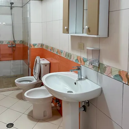 アパート Tirana City Rental Apartments