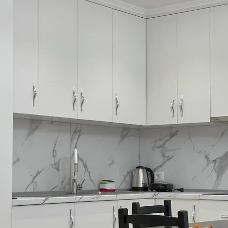 公寓 Tirana City Rental Apartments *